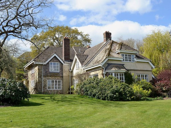 Holiday home in Devon from £52 per night