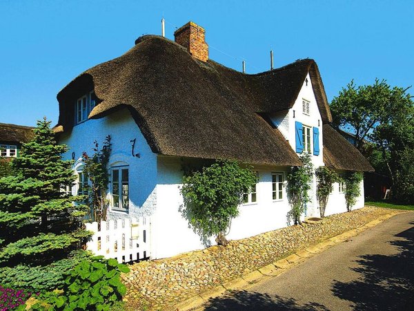 Holiday home in Föhr from £101 per night