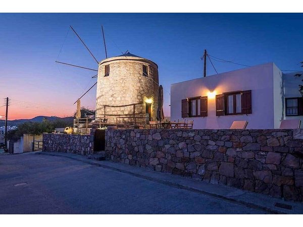 Holiday home in Milos from £236 per night