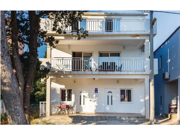 Holiday apartment in Blace from £36 per night