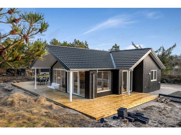 Holiday home in Mudflat from £52 per night