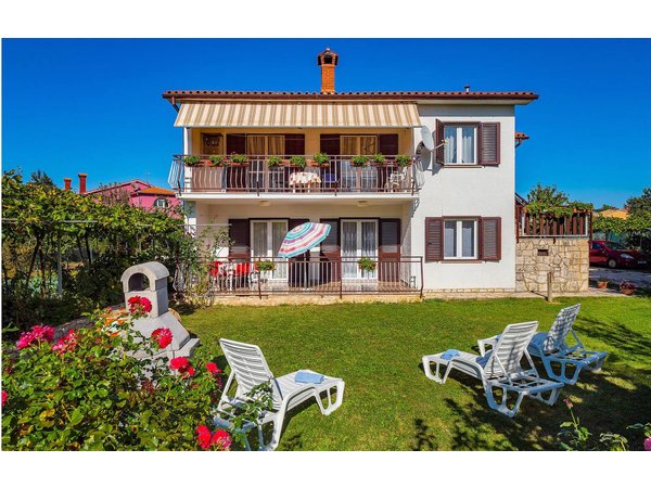Holiday apartment in Labin from £33 per night