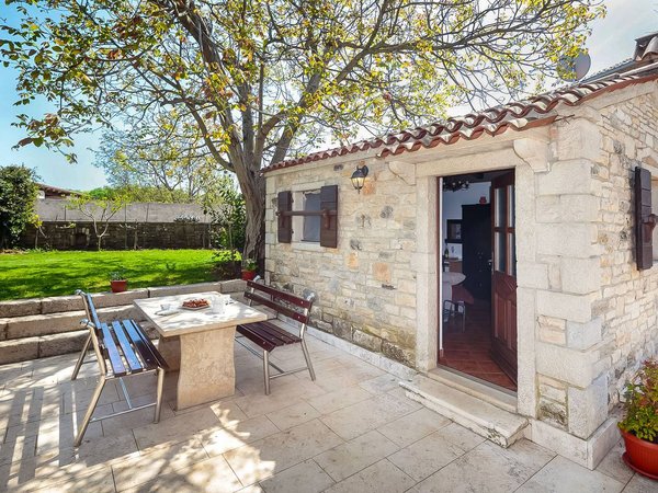 Holiday home in Matohanci from £47 per night