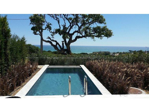 Holiday apartment in Albufeira from £196 per night