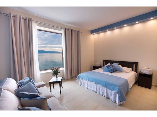 Holiday home in Lefkada from £58 per night