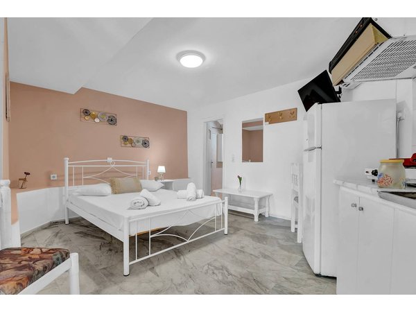 Holiday apartment in Lefkada from £28 per night