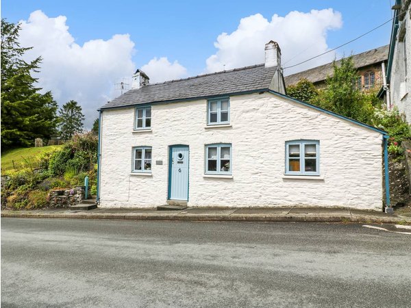 Holiday home in Powys from £58 per night