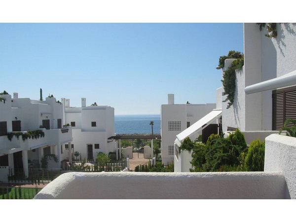Holiday apartment in Pulpí from £46 per night