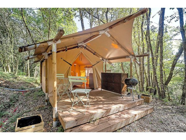 Camping in Dordogne from £32 per night
