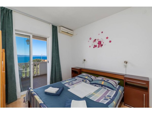 Holiday apartment in Podgora from £36 per night