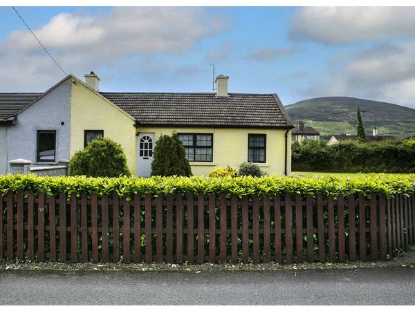Holiday home in County Tipperary from £101 per night