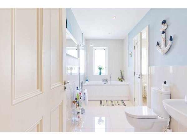 Hotel in Fingal from £155 per night