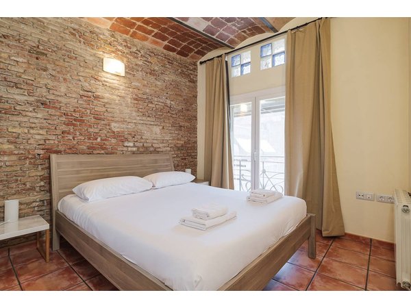 Holiday apartment in Barcelona from £110 per night