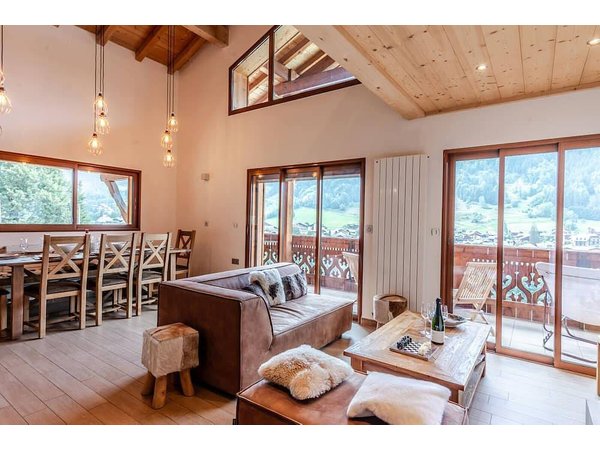 Holiday apartment in Morzine from £680 per night