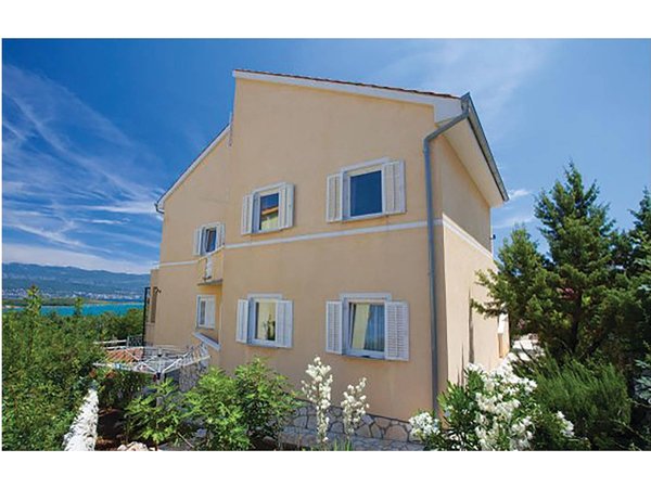 Holiday apartment in Krk from £30 per night