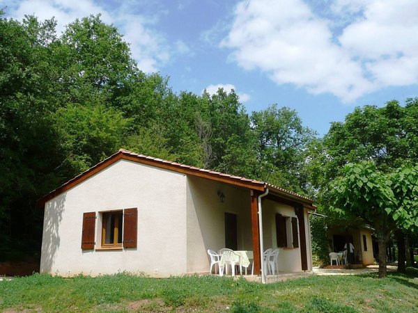 Holiday home in Gavaudun from £113 per night