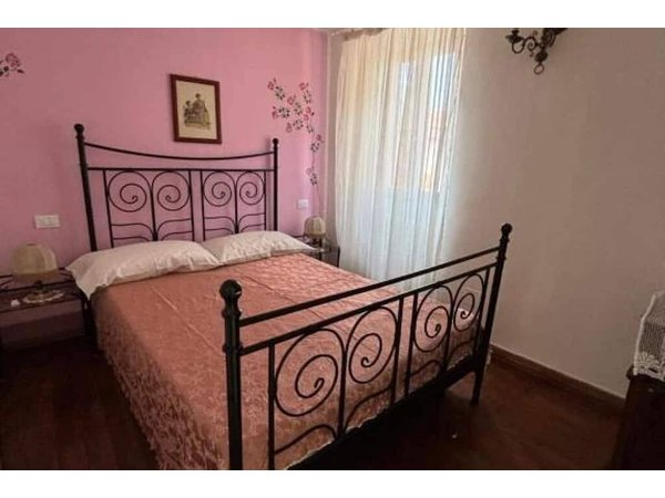 Holiday home in Valganna from £43 per night