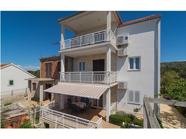 Holiday apartment in Brac from £60 per night
