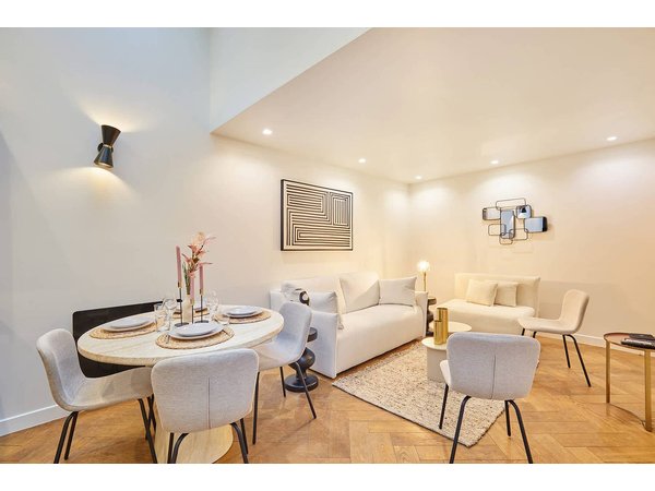 Holiday apartment in Paris from £262 per night