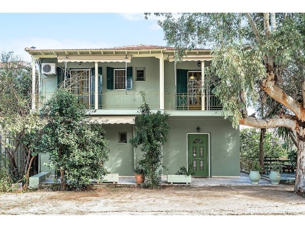 Holiday apartment in Lefkada from £27 per night