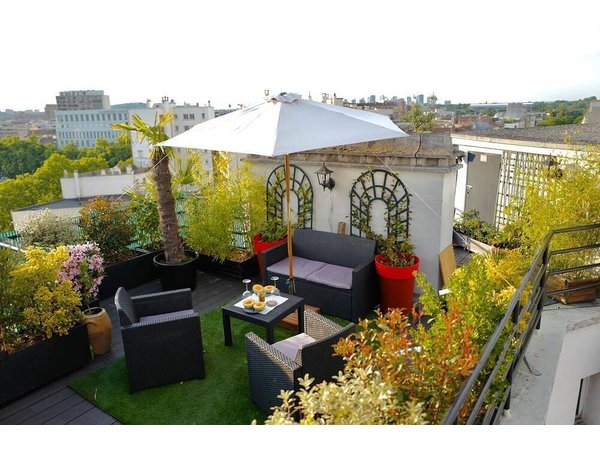 Holiday apartment in Hauts-de-Seine from £357 per night