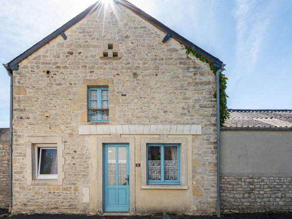 Holiday home in Commes from £55 per night