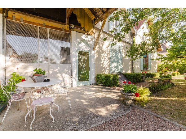 Holiday home in Aube from £48 per night