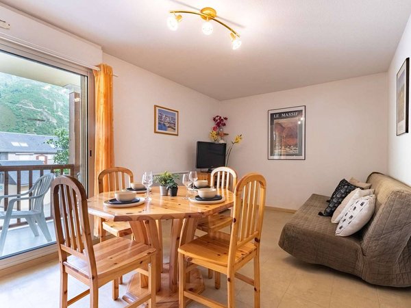 Holiday apartment in Pyrenees from £25 per night