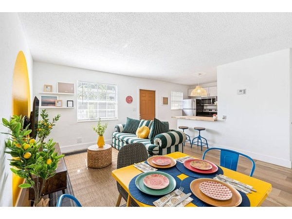Holiday apartment in Broward County from £140 per night