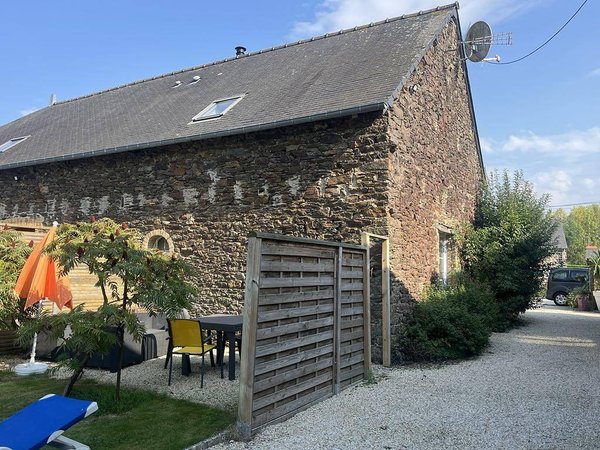 Holiday home in Ille-et-Vilaine from £61 per night