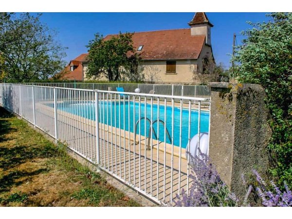 Holiday home in Lot from £51 per night