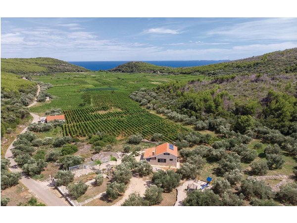 Holiday home in Korcula from £74 per night
