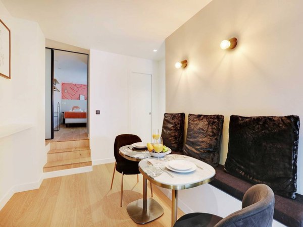 Holiday apartment in Paris from £300 per night