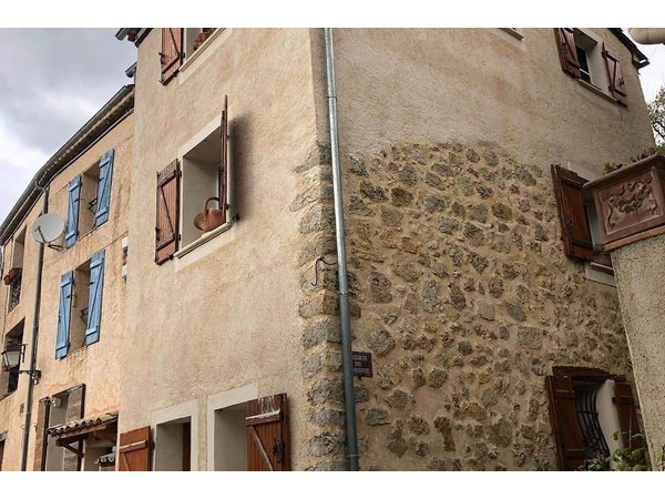 Holiday home in Provence from £55 per night