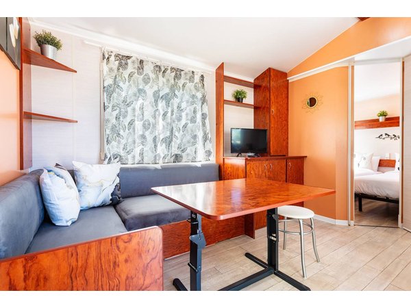 Camping in Tírig from £71 per night