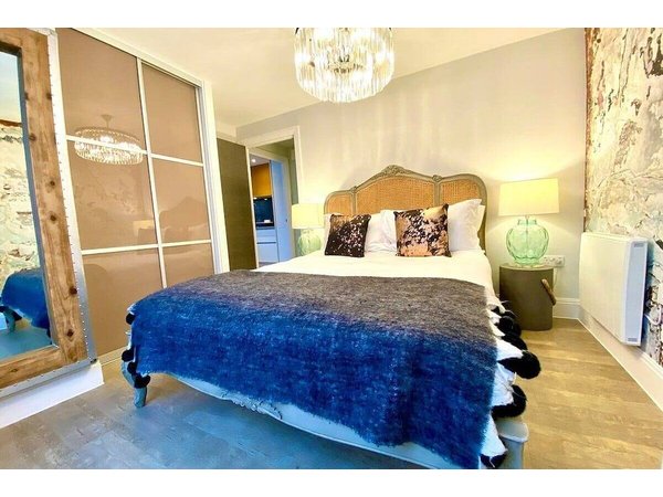 Holiday apartment in Poole from £105 per night