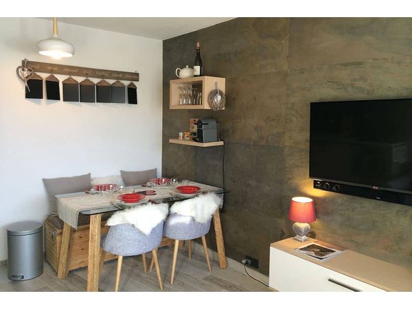 Holiday apartment in Avoriaz from £220 per night