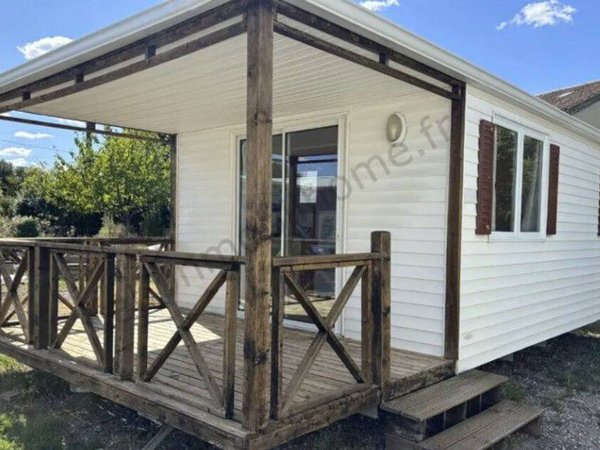 Camping in Lake Cadeuil from £65 per night