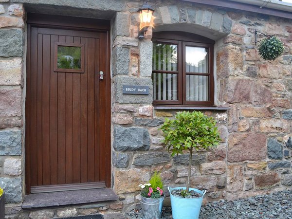 Holiday home in Gwynedd from £55 per night