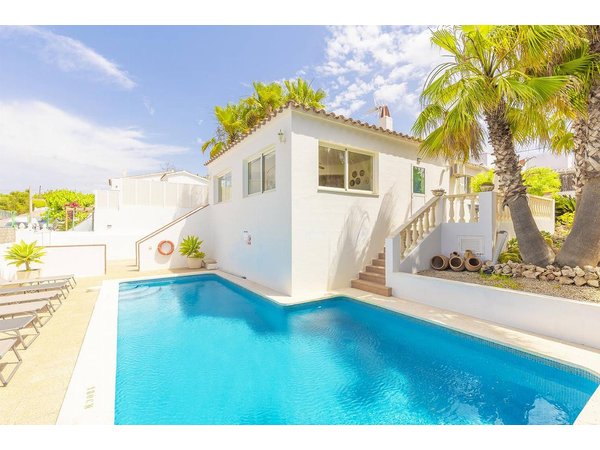 Holiday home in Menorca from £82 per night