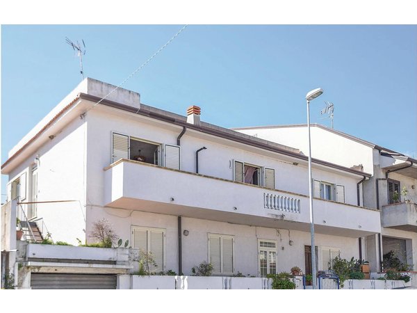 Holiday apartment in Brancaleone from £35 per night