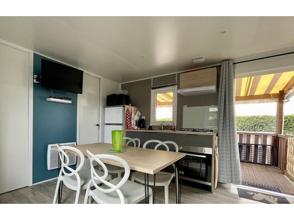 Camping in Les Mathes from £48 per night