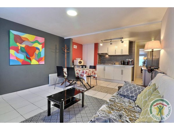 Holiday home in Saint-Père from £54 per night