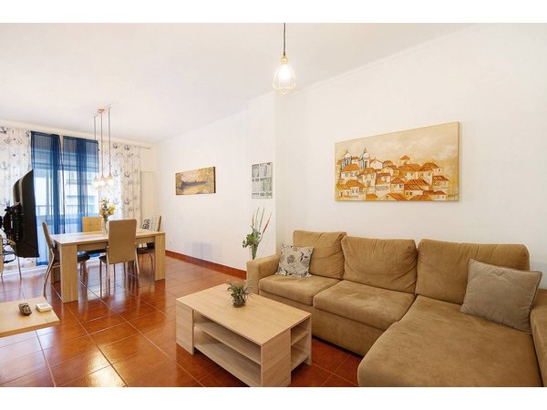 Holiday apartment in Porto from £87 per night