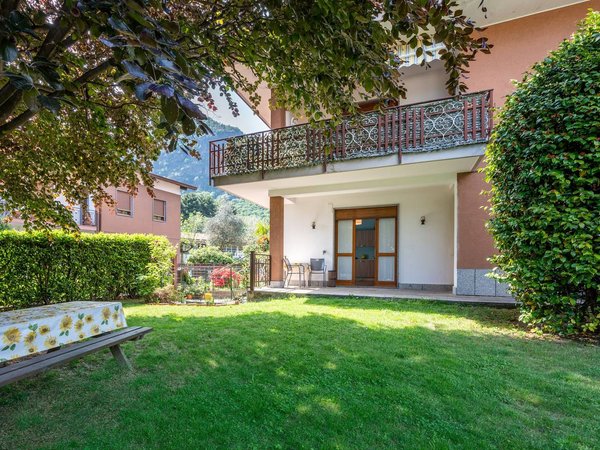 Holiday apartment in Omegna from £46 per night