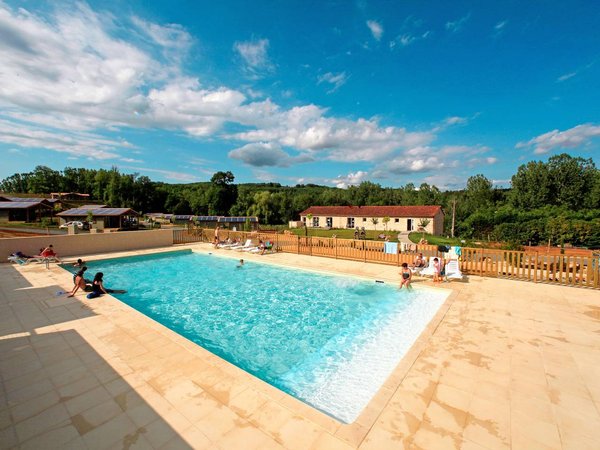 Holiday home in Lot from £47 per night