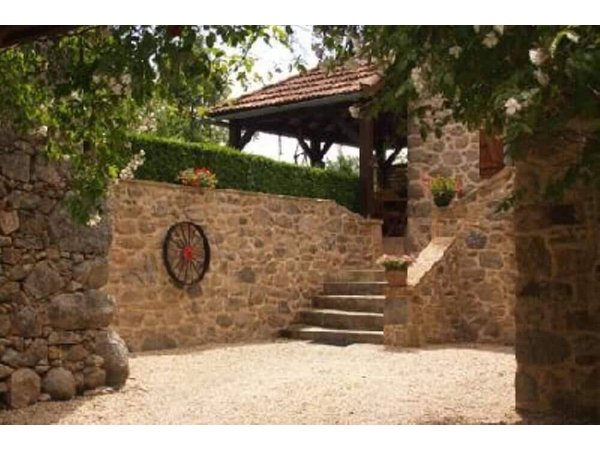 Holiday home in Aveyron from £52 per night