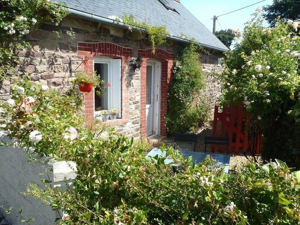 Holiday home in Côtes-d'Armor from £51 per night