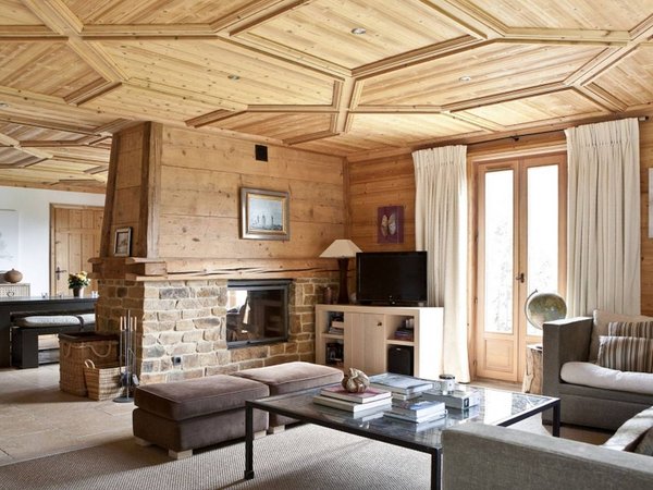 Holiday apartment in Rhone-Alps from £481 per night