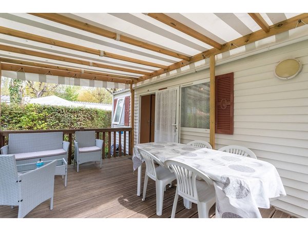 Camping in Ascarat from £56 per night